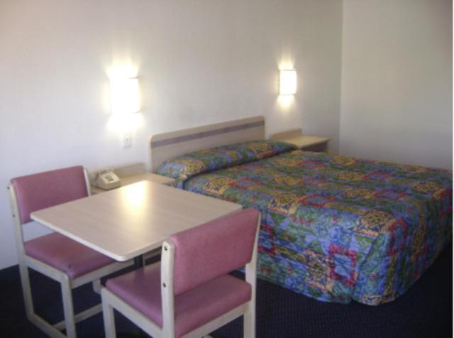 Motel Beechmont Cincinnati South-East Cherry Grove Phòng bức ảnh